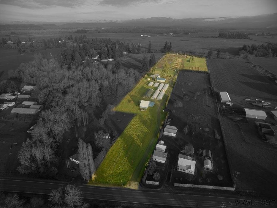 14.09 acres in Linn County, Oregon